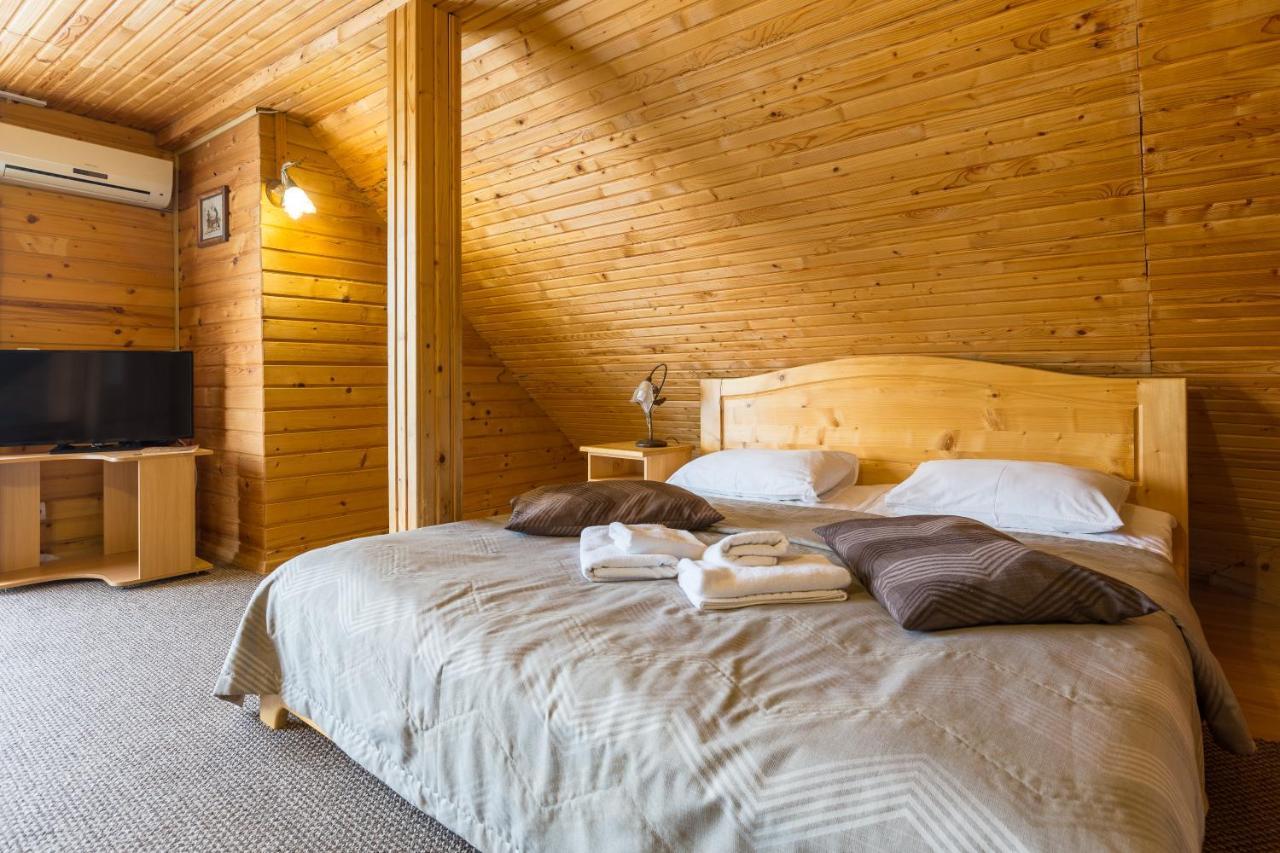 Shepilska Relax Complex Hotel Dolgoluka ภายนอก รูปภาพ